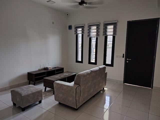 Double Storey Terrace For Rent