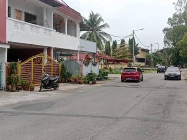 Double Storey Terrace for Sale at Tmn Bkt Bendera Mentakab