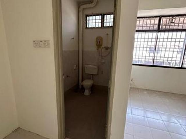 Double Storey Terrace Housetaman seri tambun for rent