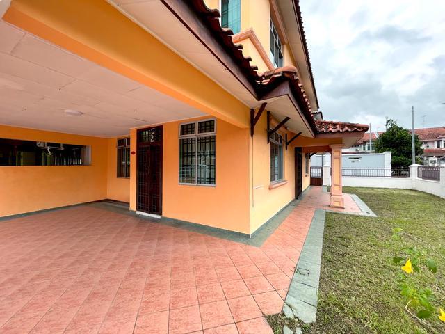 Double Storey Terrace House Corner Lot