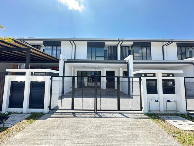 Double Storey Terrace House at Nadira 1 Bandar Bukit Raja Klang