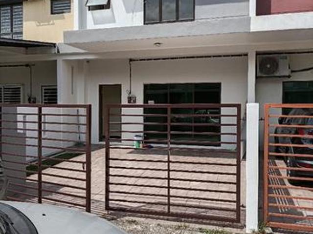 Double storey terrace house at Saujana Perdana Sg Buloh