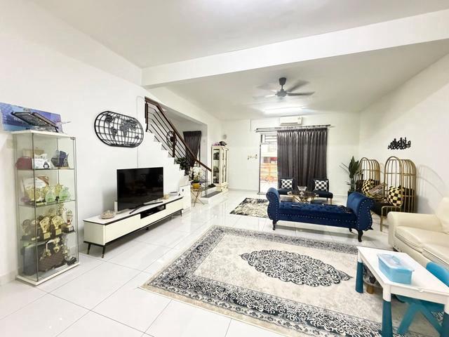 Double Storey Terrace House Bestari Indah Ulu Tiram Renovated