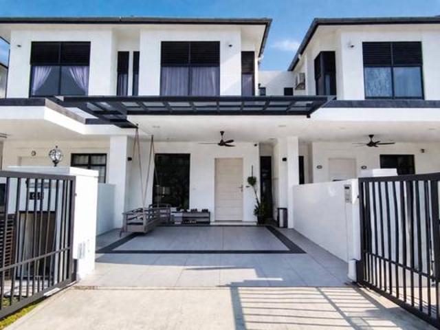 Double Storey Terrace House Eco Grandeur Puncak Alam Graham Garden