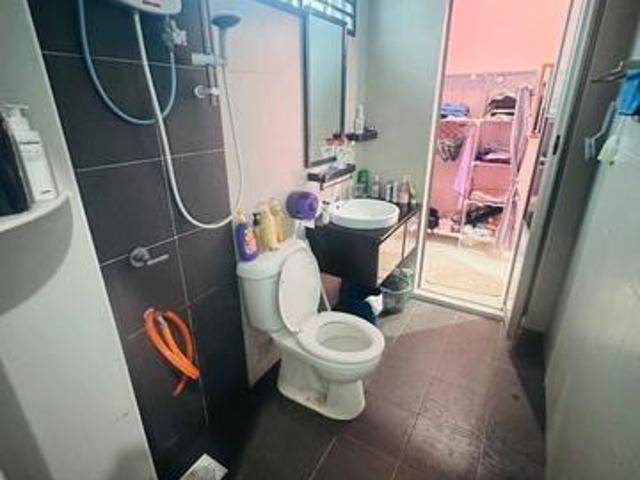 Double Storey Terrace House for Rent at Mount Austin LA Garden