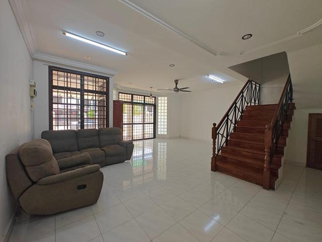 Double Storey Terrace House For Sale Taman Molek