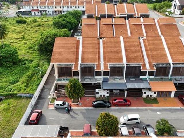 Double Storey Terrace House Karya Residensi Jalan Karya Sinar Klang