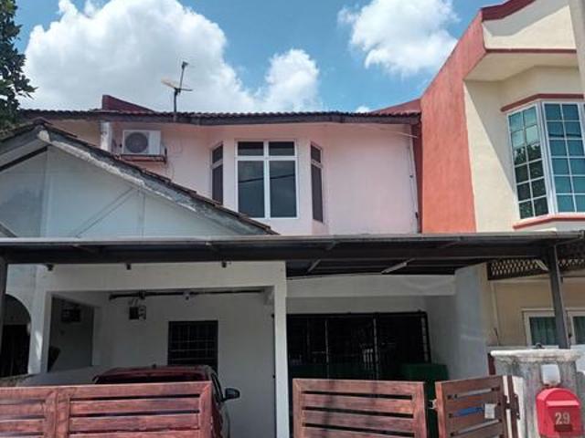 Double Storey Terrace House in Seri Kembangan for sale