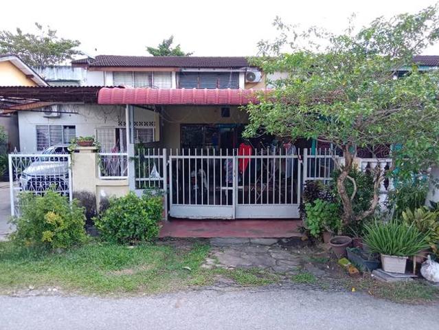 Double Storey Terrace house in Tmn Sri Putra Sg Petani Town Centre
