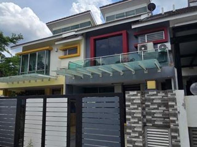 Double Storey Terrace House Jalan Sumazau Bukit Raja Klang