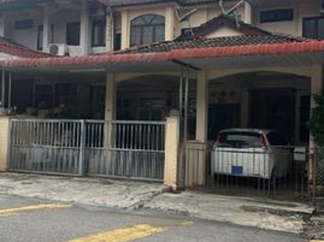 Double Storey Terrace House Machang Bubuk
