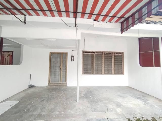 Double Storey Terrace House Menglembu For Sale