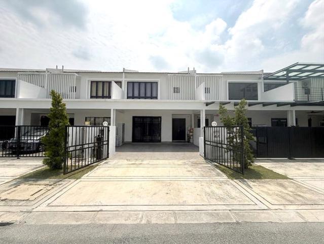 Double Storey Terrace House Sejati Lakeside Cyberjaya