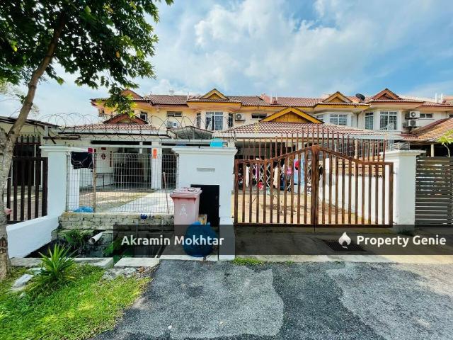 DOUBLE STOREY TERRACE HOUSE SEKSYEN 8 KOTA DAMANSARA JALAN PEKAKA