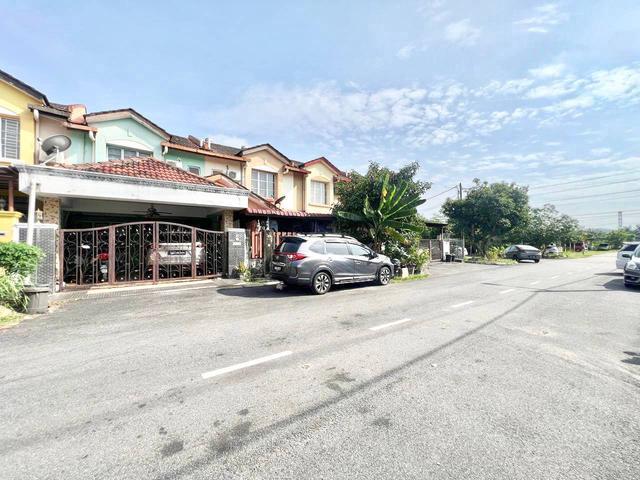 Double Storey Terrace House Seksyen 2 Bandar Bukit Mahkota Bangi