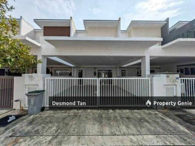 Double Storey Terrace House Suriaman 2 Bandar Sri Sendayan Negeri Sembilan