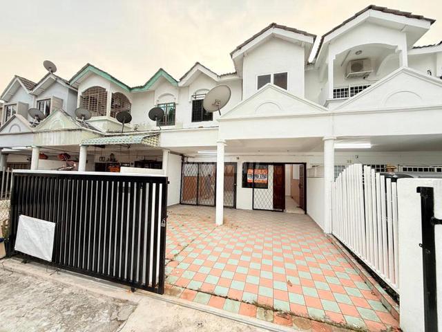 Double Storey Terrace House Taman Batu Belah Klang Facing Open