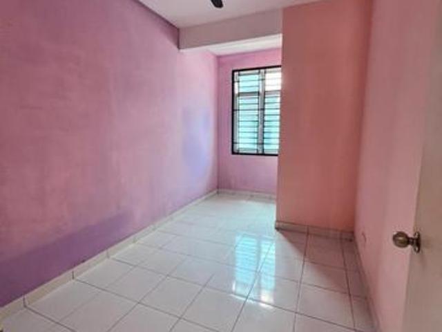 DOUBLE STOReY TERRACE HOUSE TAMAN BESTARI PERDANA PASIR GUDANG