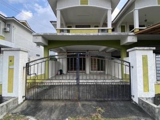 DOUBLE STOREY TERRACE HOUSE TAMAN EVERGREEN HEIGHtS BATU PAHAT