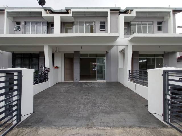 Double Storey Terrace House Taman Idaman Bangi