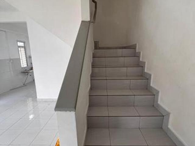 Double Storey Terrace House Taman Laman Setia Gelang Patah