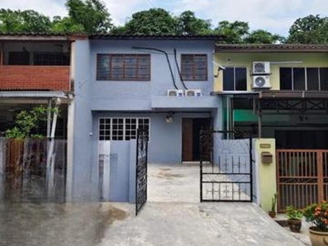 Double Storey Terrace House Taman Melawati KL