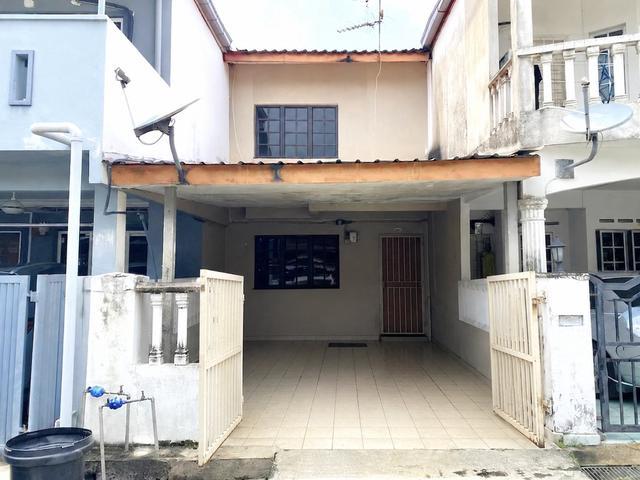 Double Storey Terrace House Taman Melawati KL