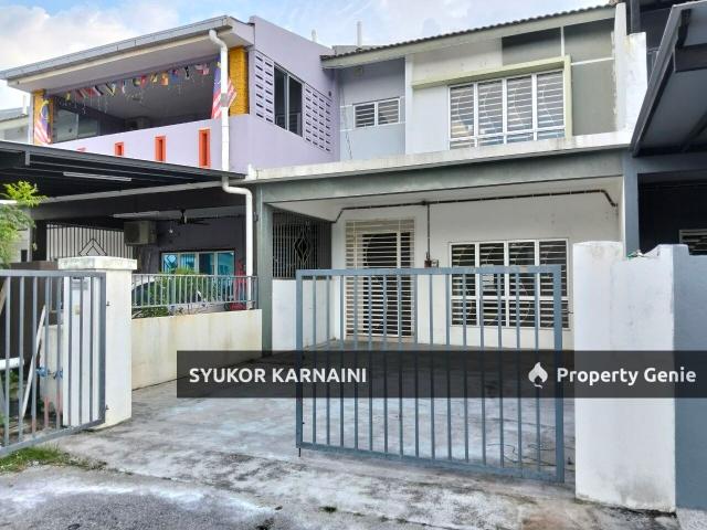 DOUBLE STOREY TERRACE HOUSE TAMAN SARI ALAMANDA PARKLANDS RAWANG SELANGOR
