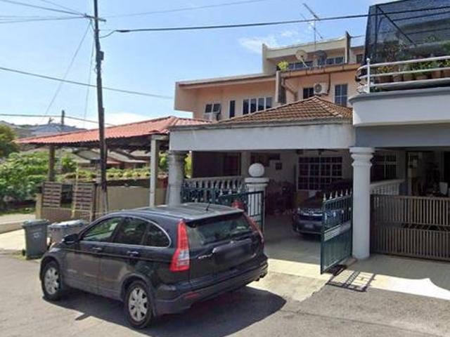 DOUBLE STOREY TERRACE HOUSE TAMAN TANjUNG BATU PAHAT FOR SALE