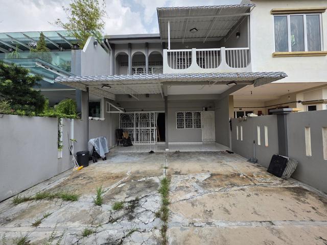 Double Storey Terrace House Taman Teluk Pulai Klang