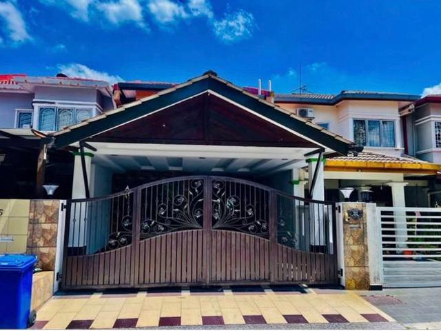Double Storey Terrace House Taman TTDI Jaya