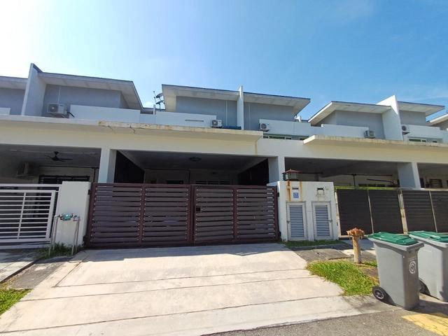 Double Storey Terrace Hijayu 3A Dexora Bandar Sri Sendayan Seremban