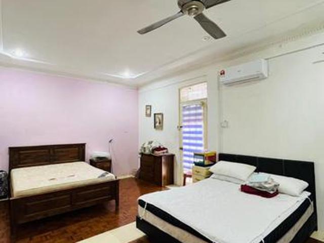 Double Storey Terrace Intermediate near Hui Sing