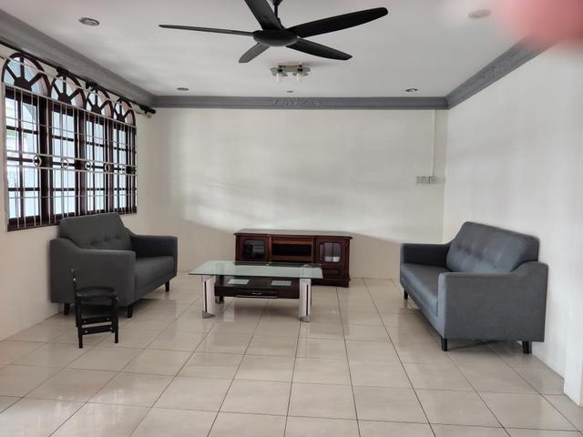 Double Storey Terrace Intermediate for Rent at Sunny Hill Pearl Park