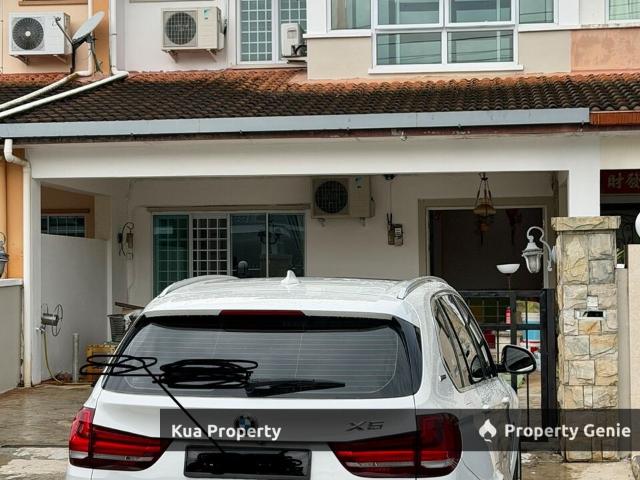 Double Storey Terrace Intermediate House For Rent! Located at Riveria, Samarahan