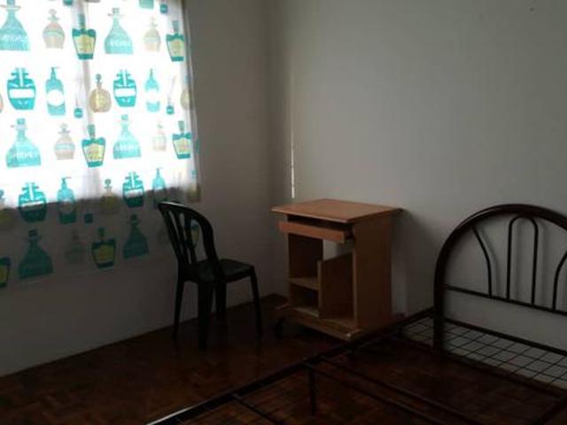 Double Storey Terrace Intermediate House For Sale at Palm Villa