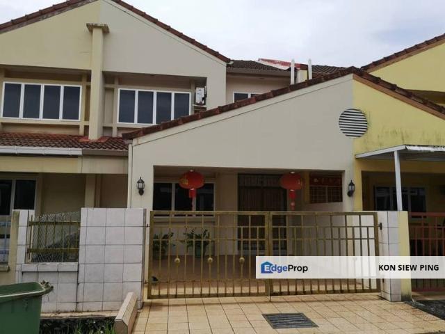 Double Storey Terrace Intermediate house For Sale! Located at Tabuan Park, Jalan Setia Raja