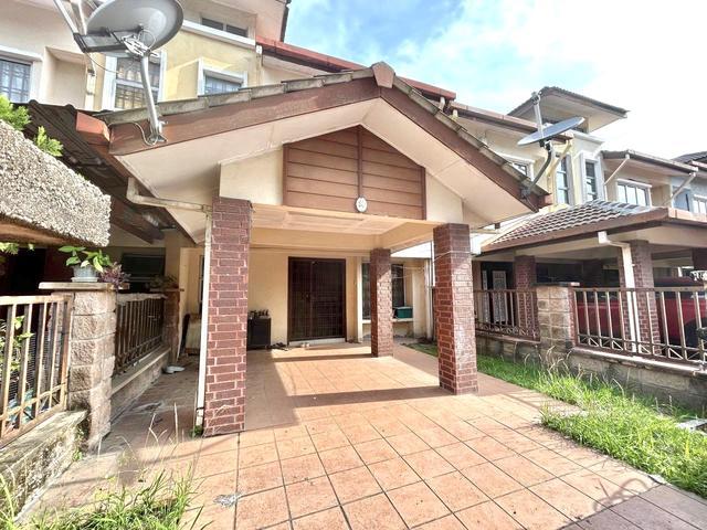Double Storey Terrace Jalan Arca Bukit Jelutong TERMURAH BERBALOI
