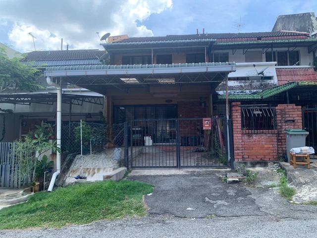 Double Storey Terrace Jalan SG Taman Sri Gombak Gombak For Sale