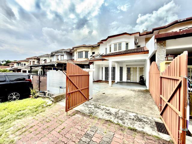 Double Storey Terrace Jalan Paladium Seksyen 7 Shah Alam Selangor