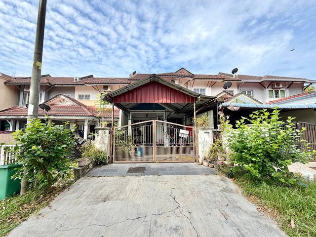 Double Storey Terrace Lorong Cakera Purnama Fasa 3 Puncak Alam