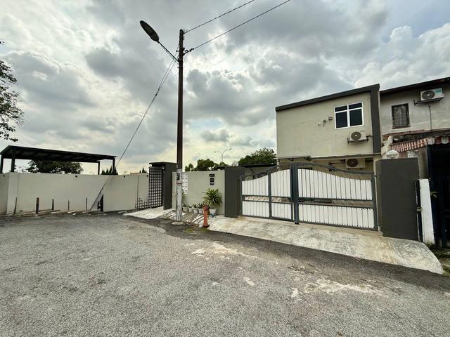 Double Storey Terrace Lengkungan Seri Sedeli Taman Sri Andalas Klang