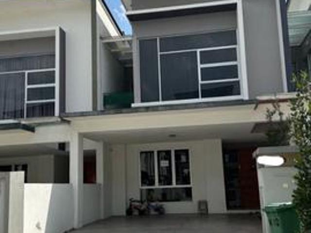 Double Storey Terrace Link House for Sale in Tropicana Heights Kajang