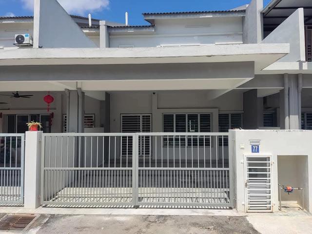 Double Storey Terrace Mantin