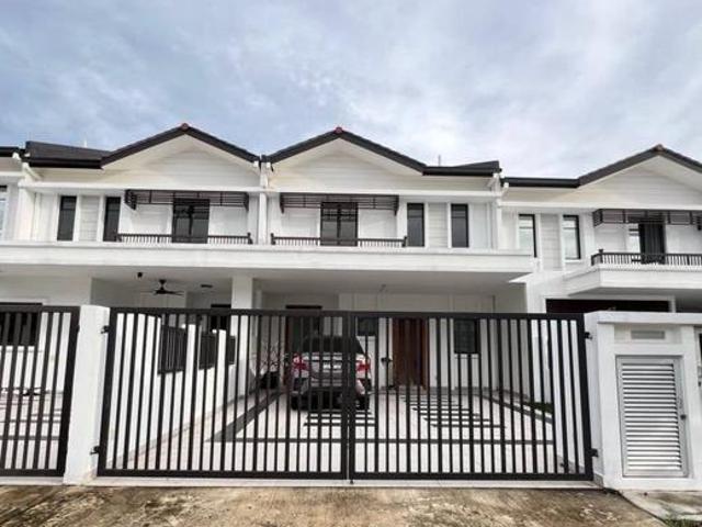 Double Storey Terrace Setia Alam Sari Type Heron Bangi