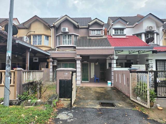 Double Storey Terrace Seksyen 13 Shah Alam Facing Open
