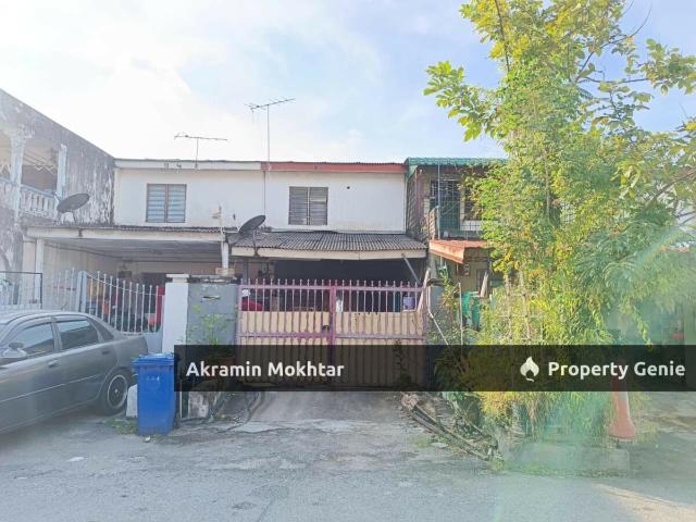 Double Storey Terrace, Seksyen 18 Shah Alam Selangor