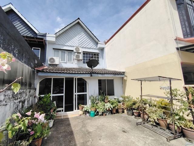 Double Storey Terrace Seksyen 19 Shah Alam