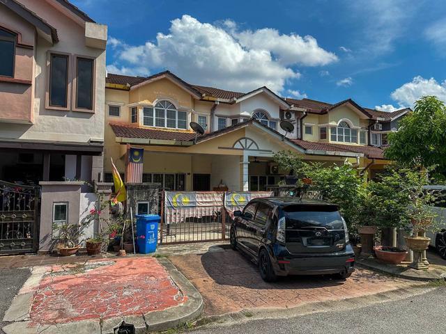 Double Storey Terrace Seksyen 23 Shah Alam