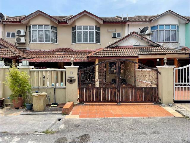Double Storey Terrace Seksyen 2 Bandar Rinching Semenyih For Sale